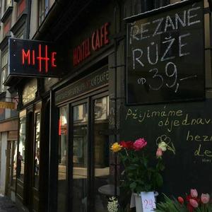 少妇被狂C下部❌羞羞漫画
